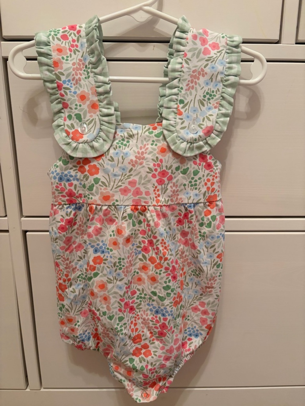 Stitchy Fish Flower Garden Fun Ruffle Strap Bubble Size 18m